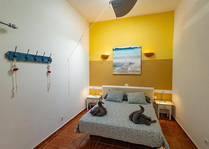 Ventanas De Lanzarote * بلايا كويمادا