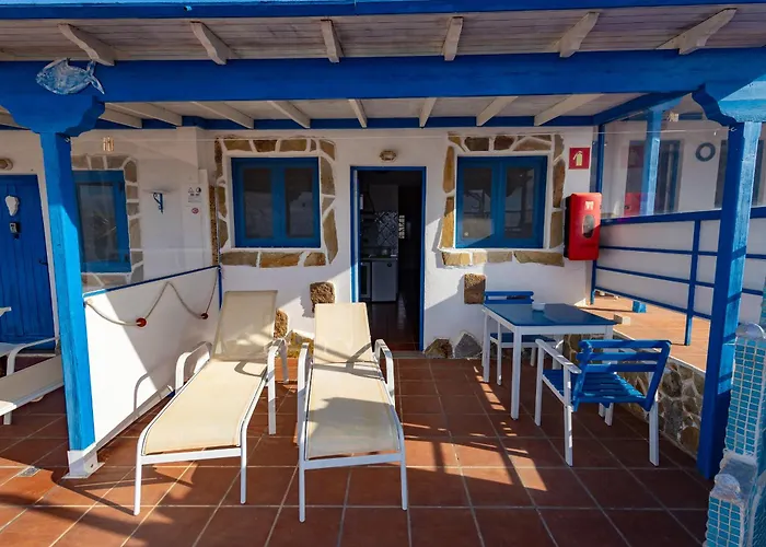 Ventanas De Lanzarote * بلايا كويمادا