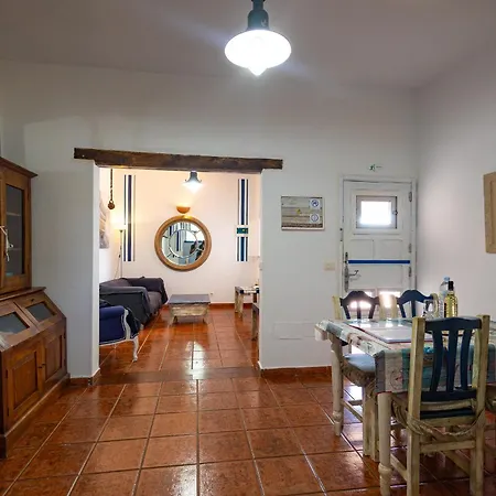 Ventanas De Lanzarote * Playa Quemada