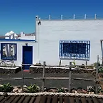 Ventanas De Lanzarote Playa Quemada